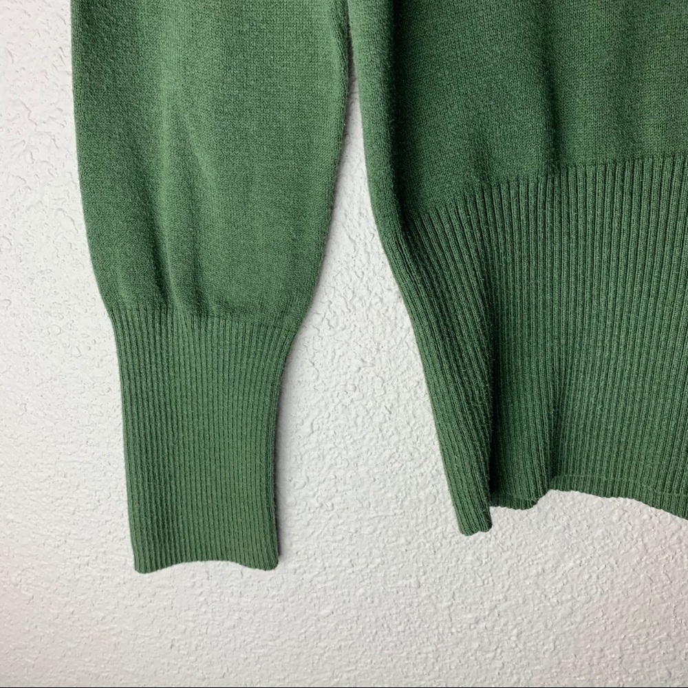 SO v-neck army green Sweater knit fitted Ribbed waist crop length Sz Xs-M Y2K - Picture 3 of 11